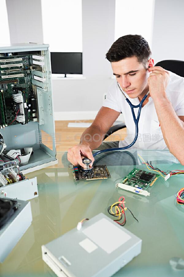 數字時代的聽診者 當工程師手持聽診器